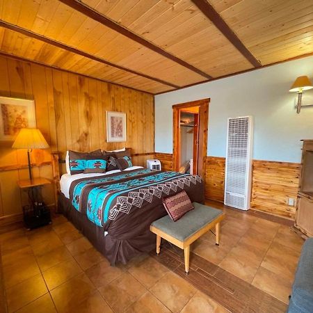 רואידוסו West Winds Lodge מראה חיצוני תמונה
