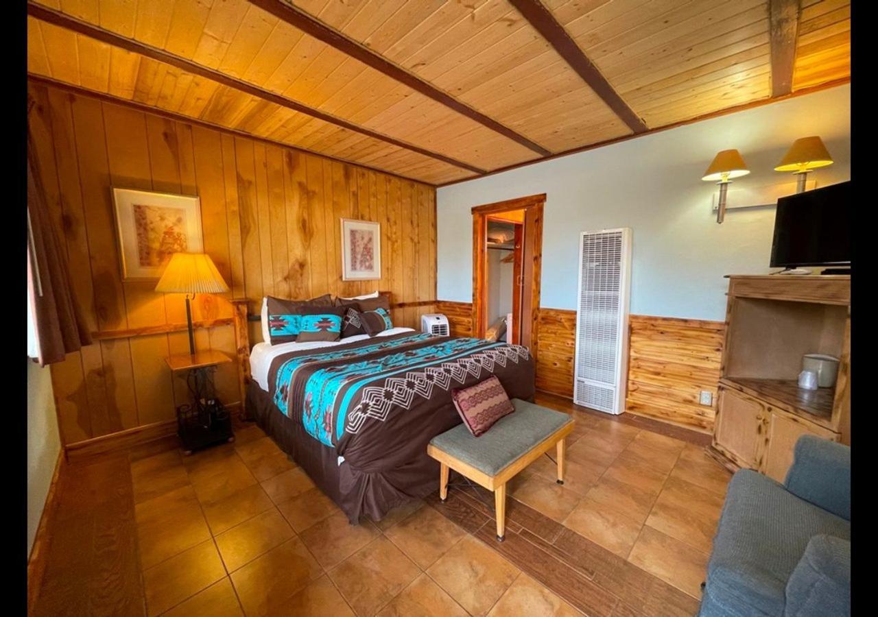 רואידוסו West Winds Lodge מראה חיצוני תמונה