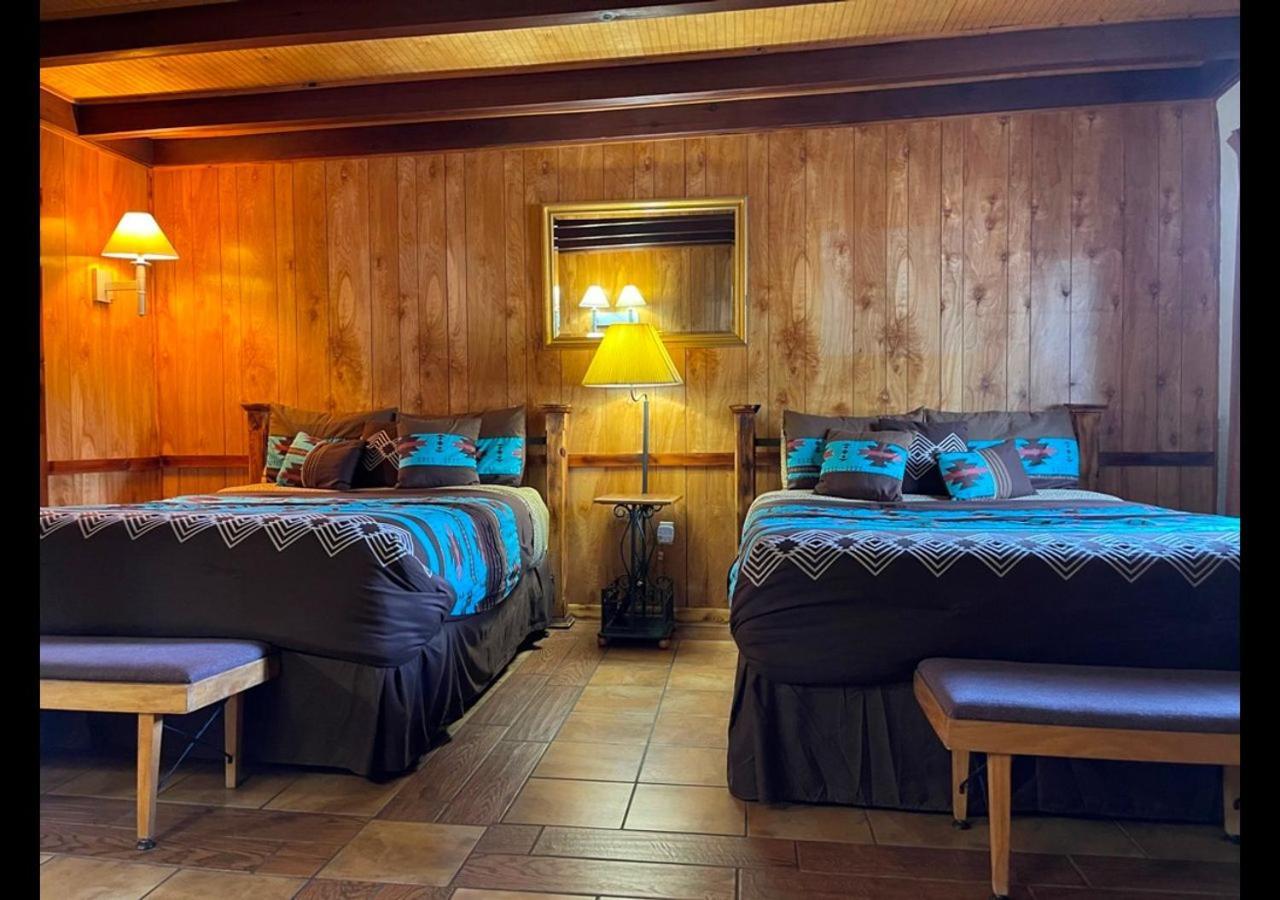 רואידוסו West Winds Lodge מראה חיצוני תמונה